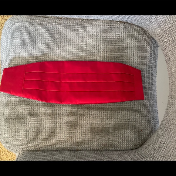 Red silk Cumber-bun size small - Picture 1 of 4